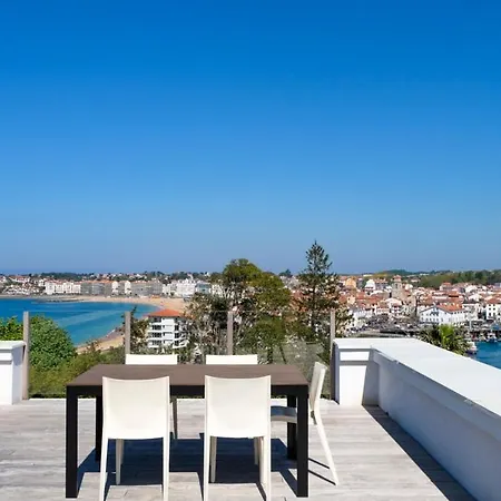 Sleeps 12 Pool Wifi Вилла